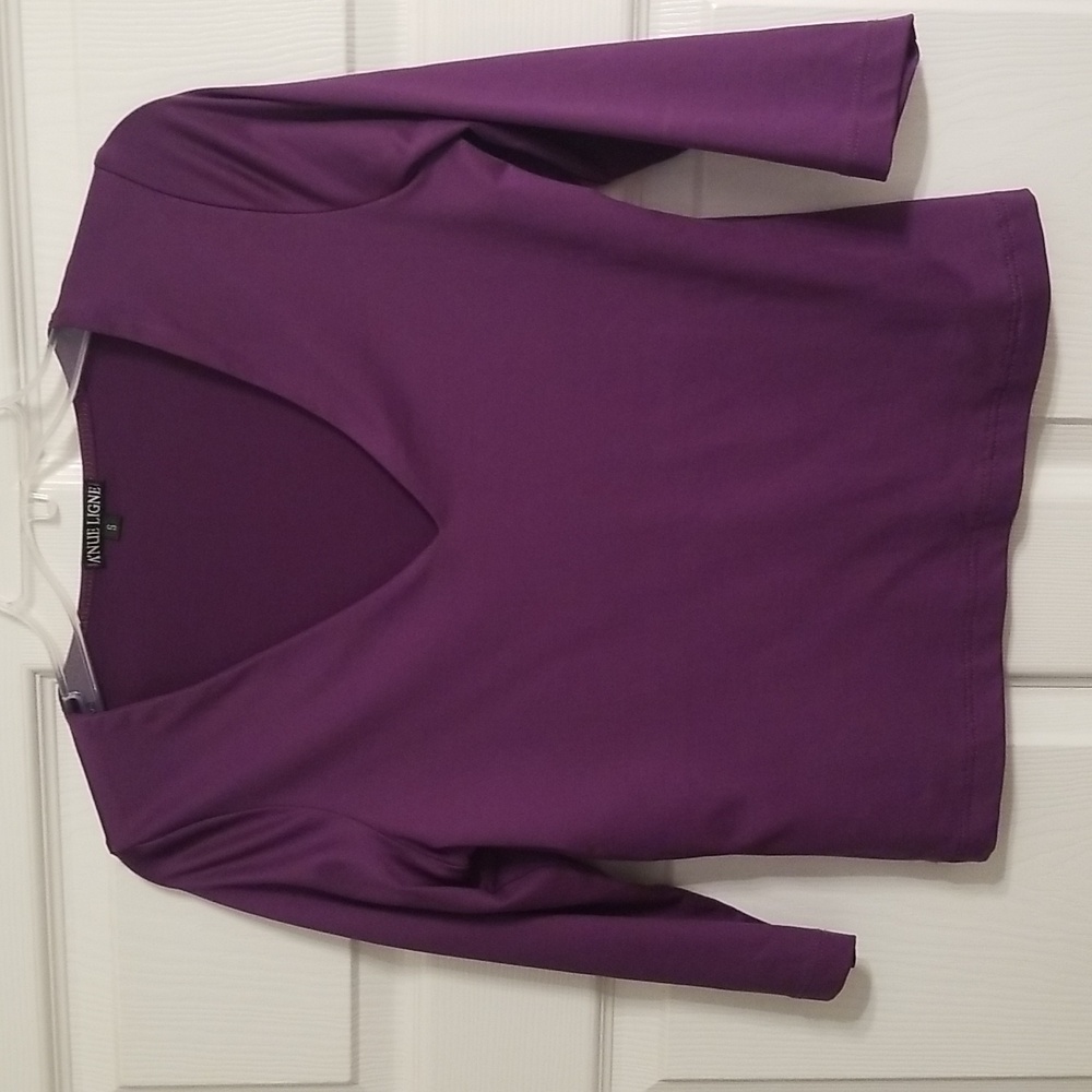 A'nue Ligne top,.size small